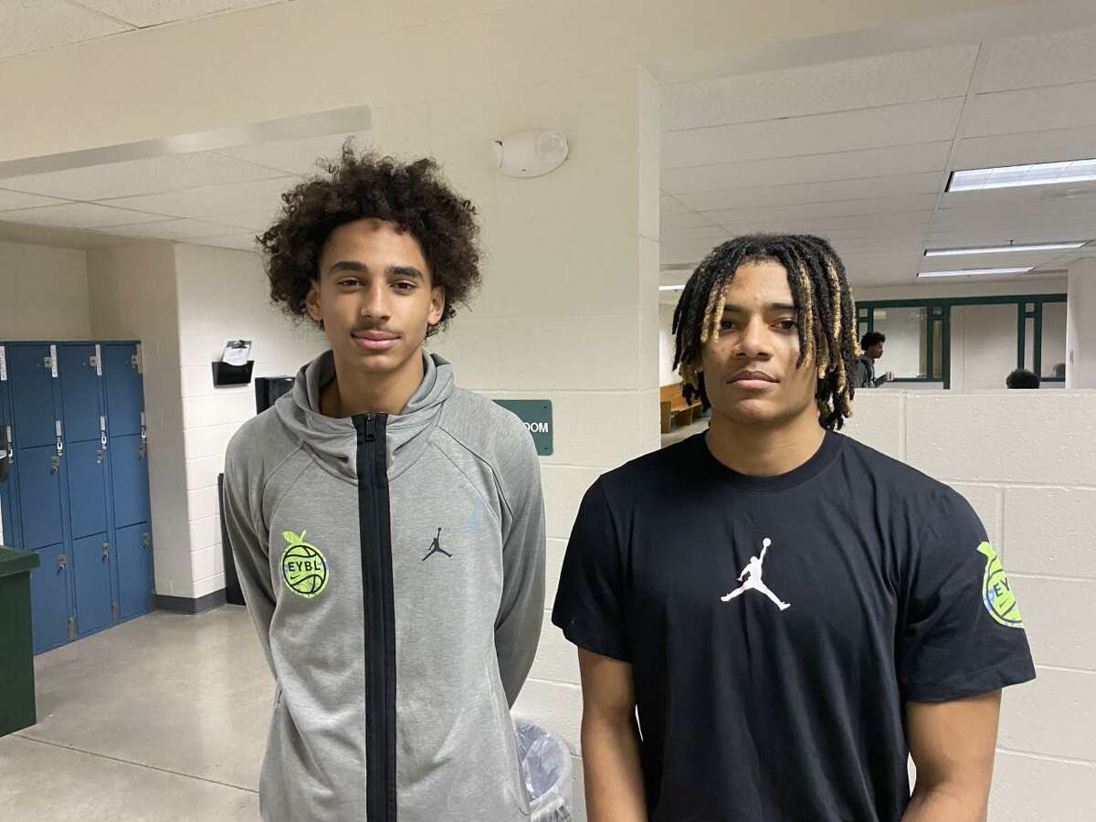 Jayden Ross, left, and Solomon Ball are current AAU teammates, future UConn men's basketball teammates.