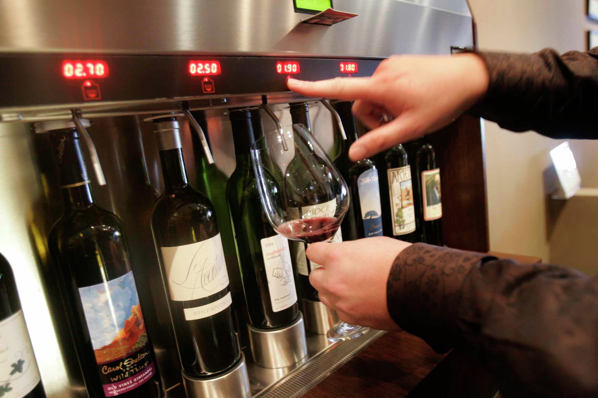 Bill to allow self serve alcohol approved by lawmakers - Vimarsana News