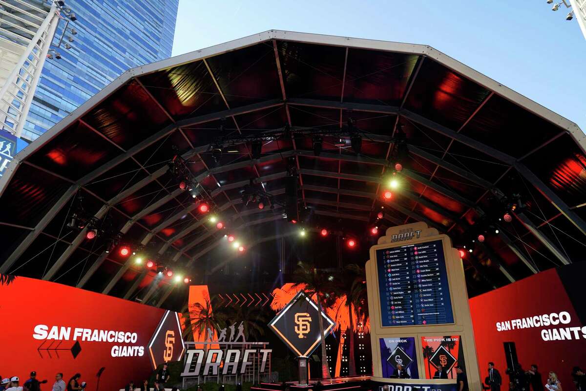 The San Francisco Giants colors are shown during the 2022 MLB baseball draft, Sunday, July 17, 2022, in Los Angeles. (AP Photo/Jae C. Hong)