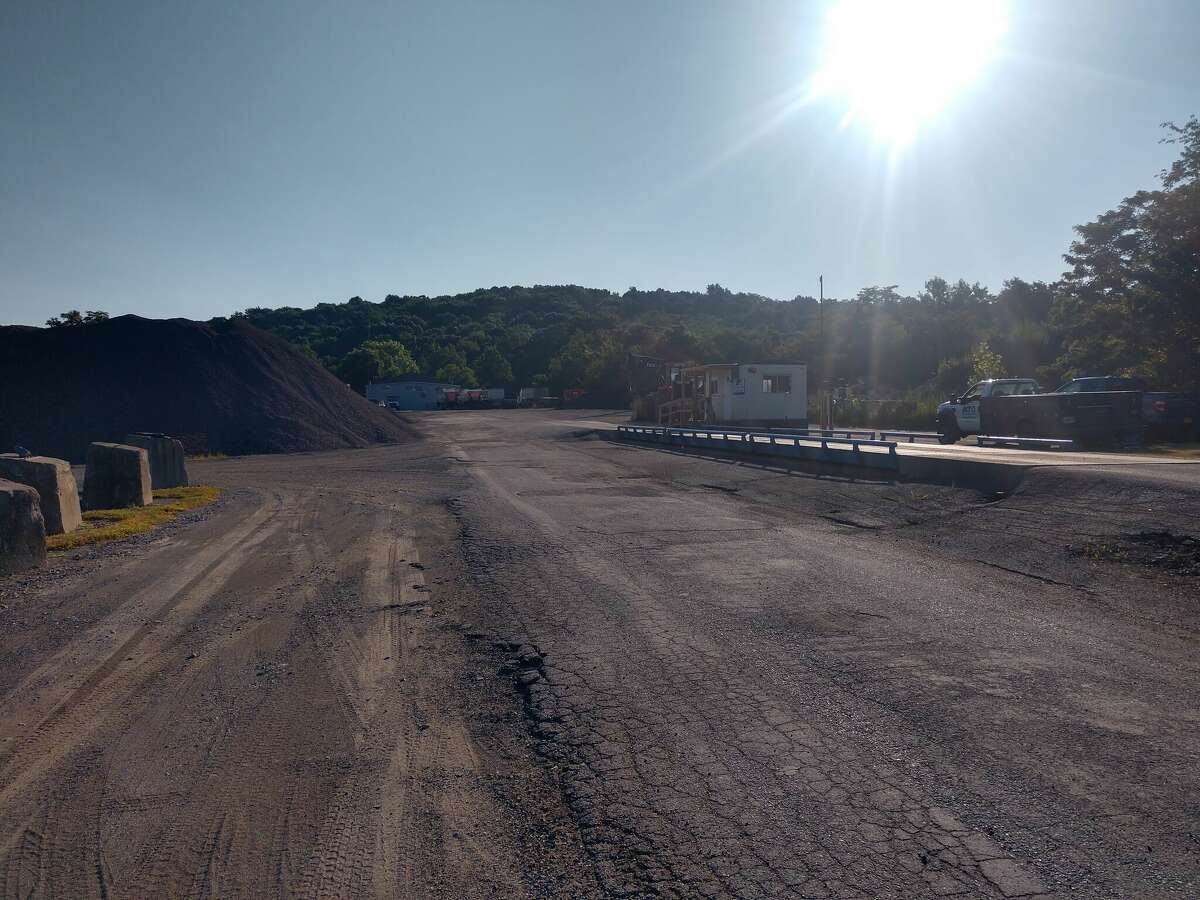 Mid Hudson Materials is proposing to build a hot mix asphalt plant in the town of LaGrange. Some residents are concerned about toxic fumes that could affect more than 600 homes and three schools.