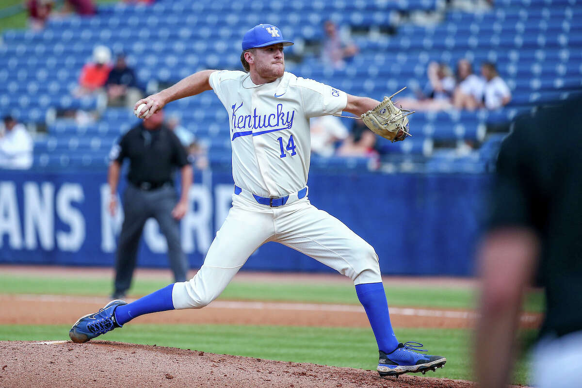 Astros sign 8 draft picks, including Michael Knorr and Jackson Loftin