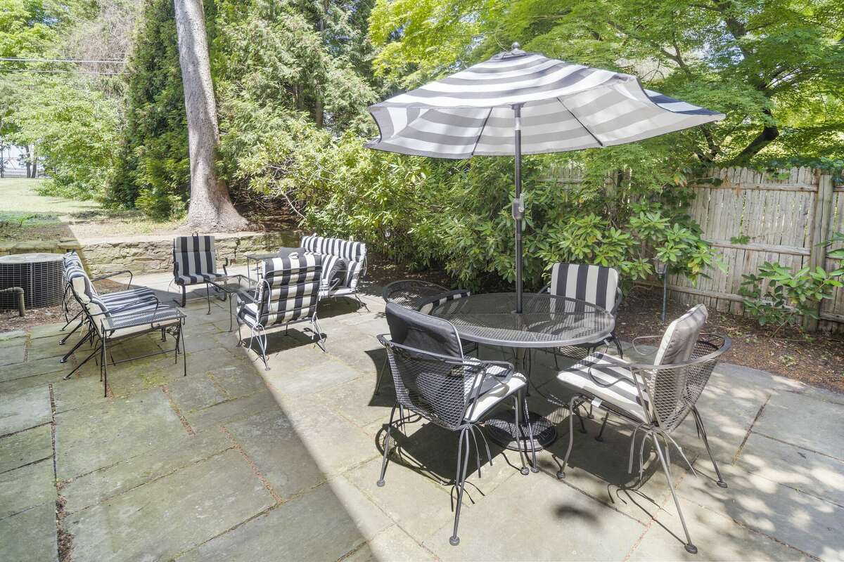 Colonial in Loudonville listed by Anthony Gucciardo