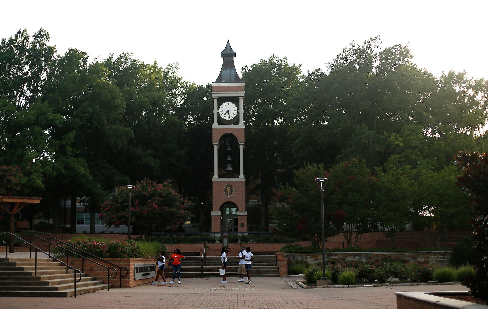 Sam Houston State Removes Graduation Stage Students Want It Back