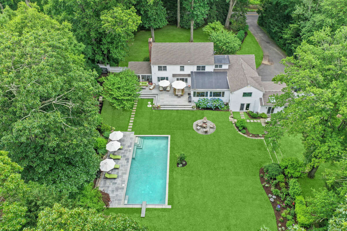 25 Will Merry Lane in mid-country Greenwich is for sale. The sellers are asking $3.295 million. Houlihan Lawrence’s Greenwich brokerage represents the sellers.