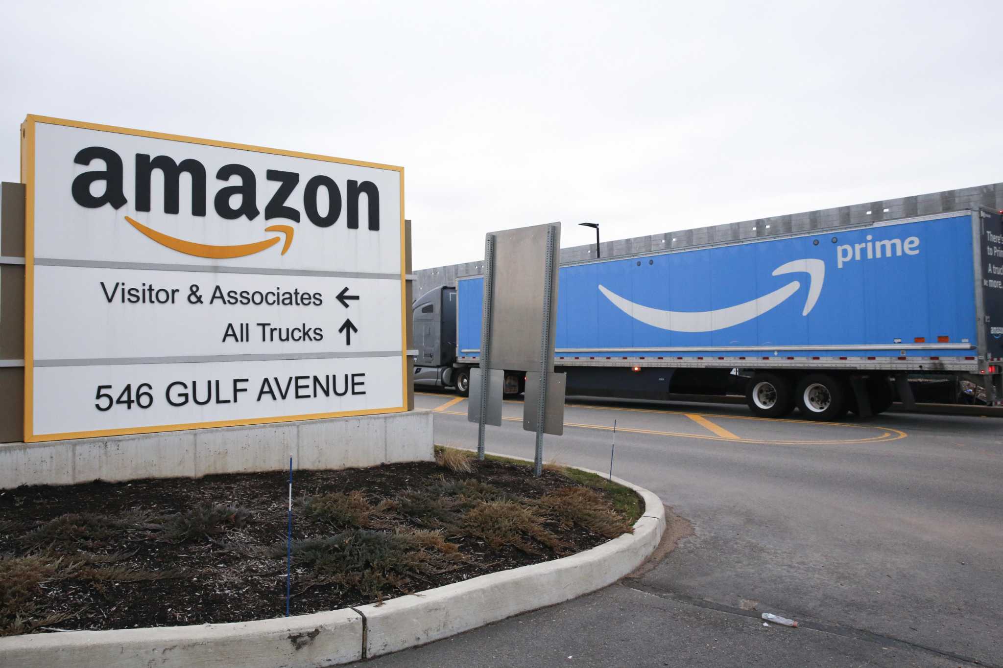 Can you spot a bogus review? Amazon chases down perpetrators with the help of a CT company - Vimarsana News
