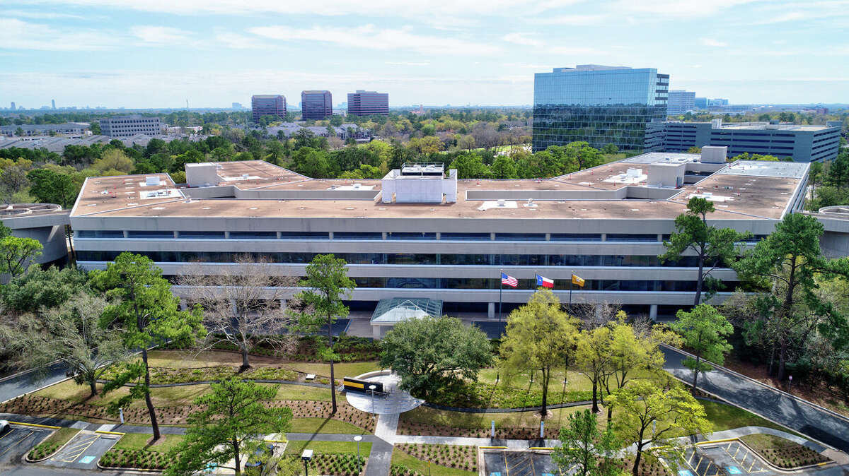 Hiffman National has been retained by Dallas-based Dart Interests to manage Republic Square, a 300,000-square-foot office building on 35 wooded acres at 13501 Katy Freeway in the Energy Corridor.