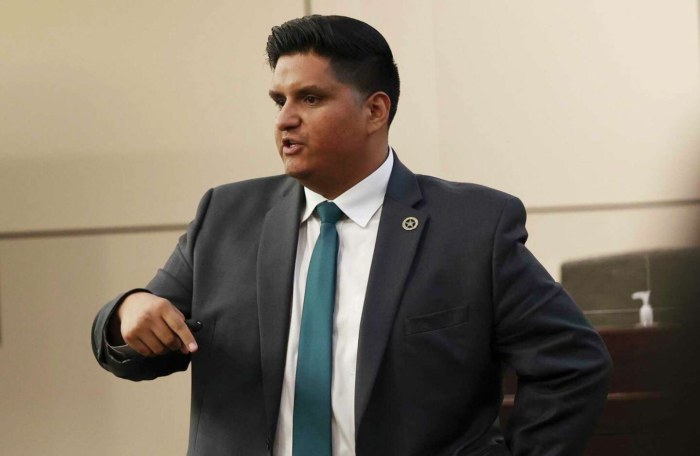 San Antonio jury deliberating murder case of man who ran over his ex-wife