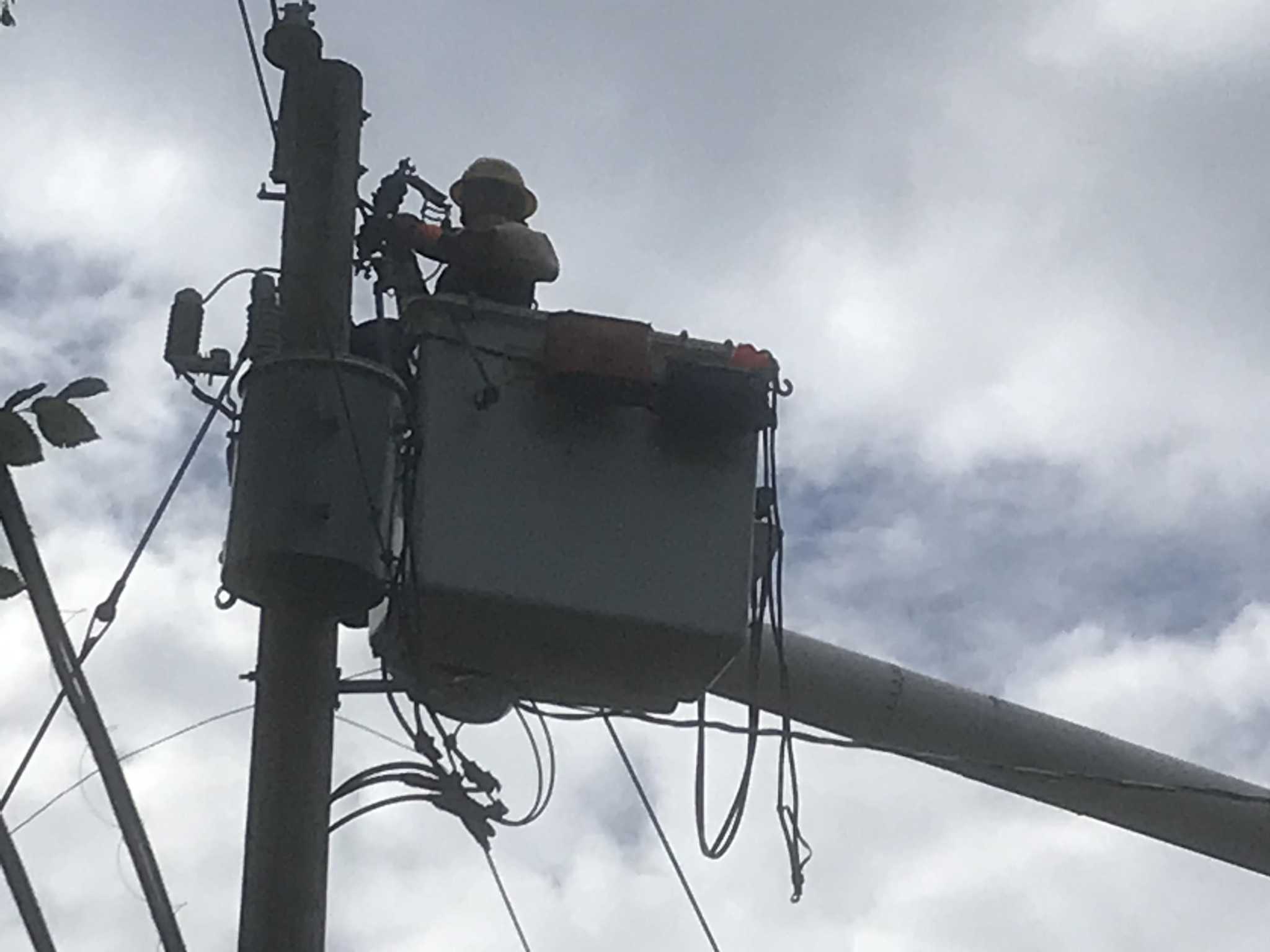 3,200 power outages reported in CT after Thursday thunderstorms - Vimarsana News