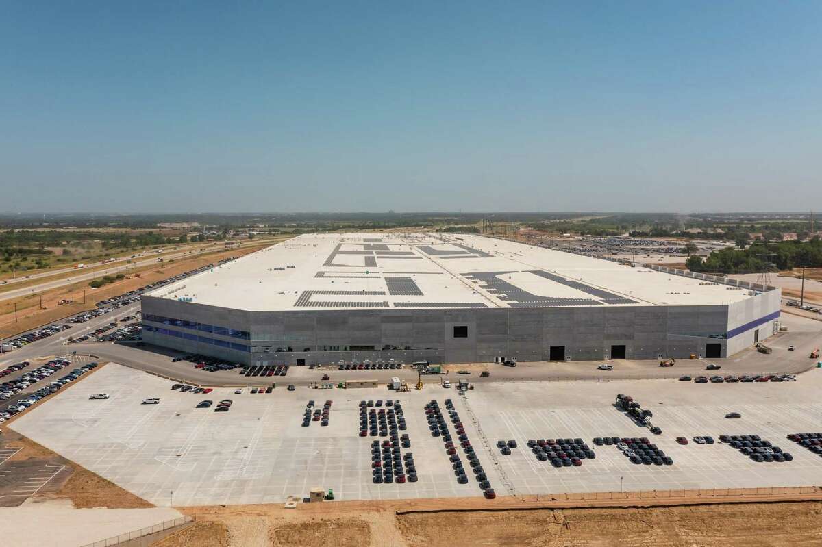 The Tesla Gigafactory in Austin, Texas, US, on Thursday, June 23, 2022. Elon Musk said Tesla Inc.'s new plants in Germany and Texas are losing "billions of dollars" as the electric-vehicle maker tries to ramp up production. Photographer: Jordan Vonderhaar/Bloomberg