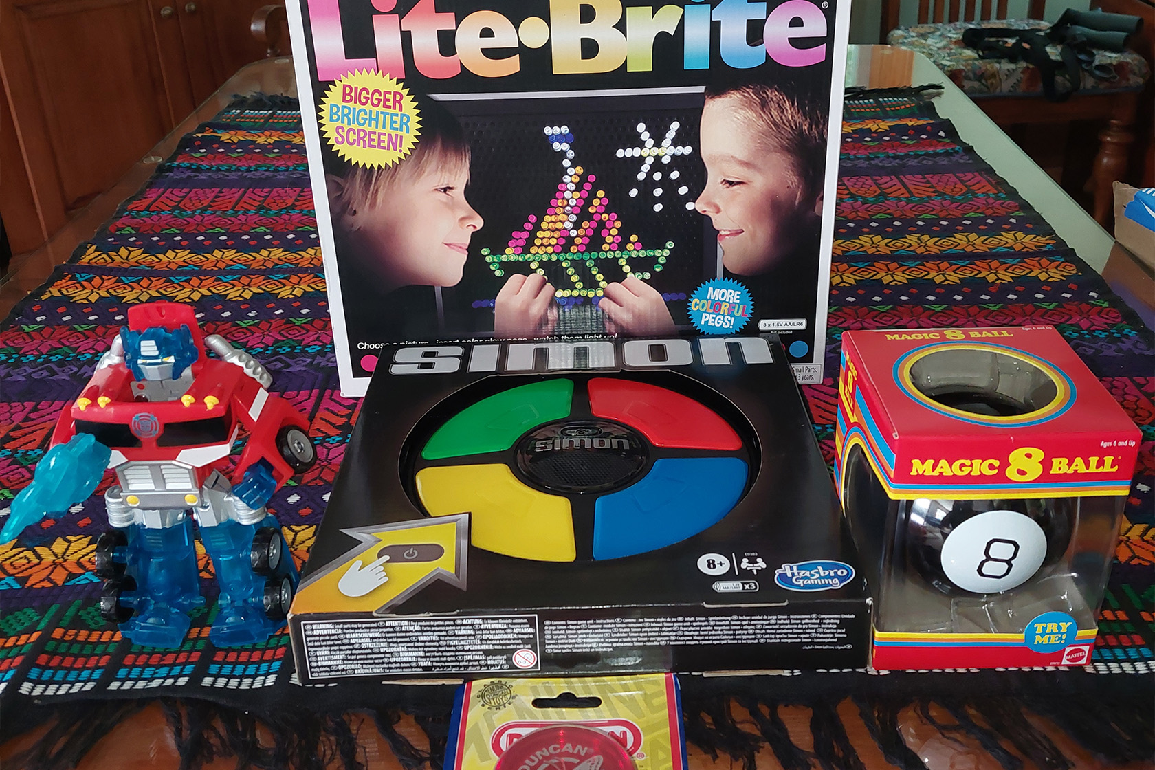 I gave my kids 5 retro toys to see if they're still fun today - Vimarsana News
