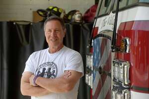 Retired Ridgefield firefighter’s podcast helps first responders