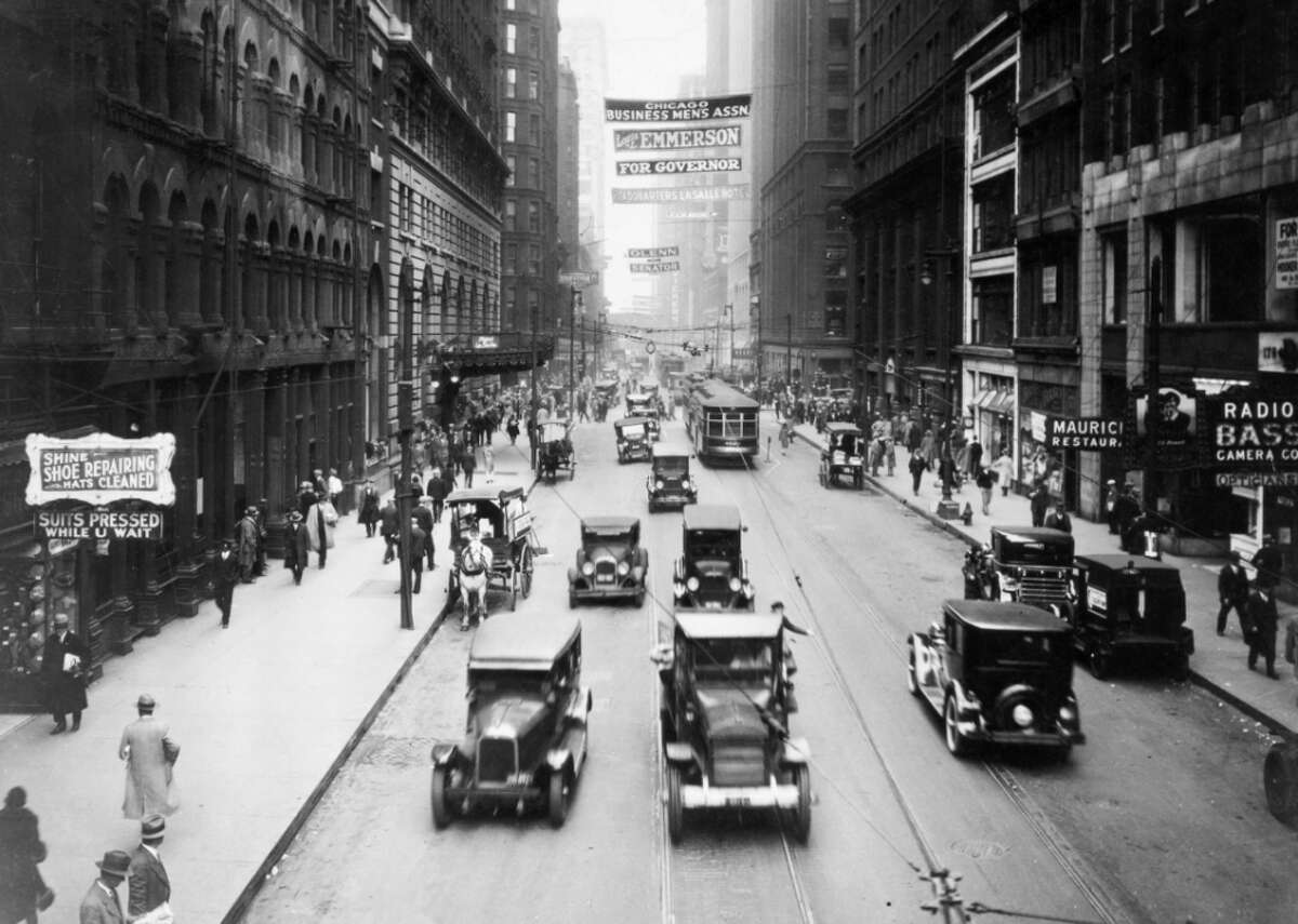 20 photos of Chicago in the 1920s