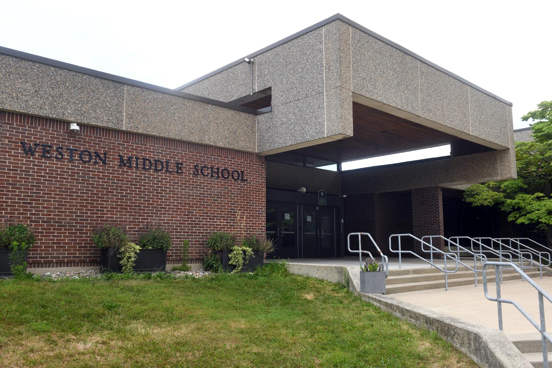 CT school districts vary on whether or not they have sprinklers