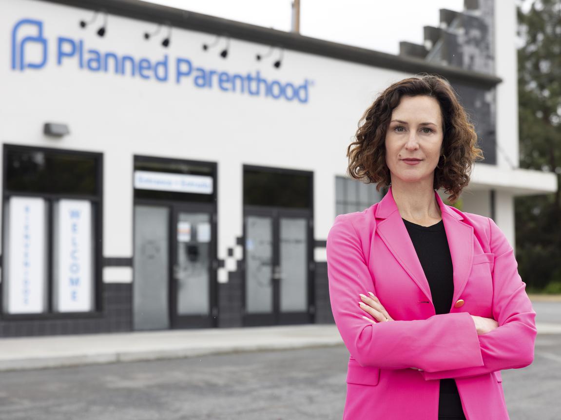 Her daughters saw ads attacking their mom. Now this California Democrat is ending her campaign - Vimarsana News