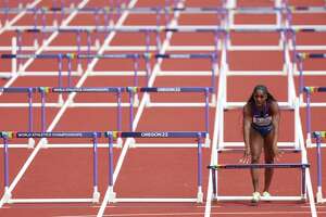 Spring's Alaysha Johnson out after crash in women's 100 hurdles