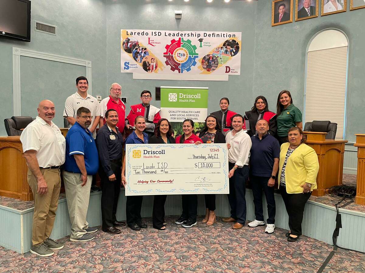 Laredo Independent School District receives check for 10,000 dollars to provide students in co-curricular activities obtain ther physical examinations on July 21st, 2022.