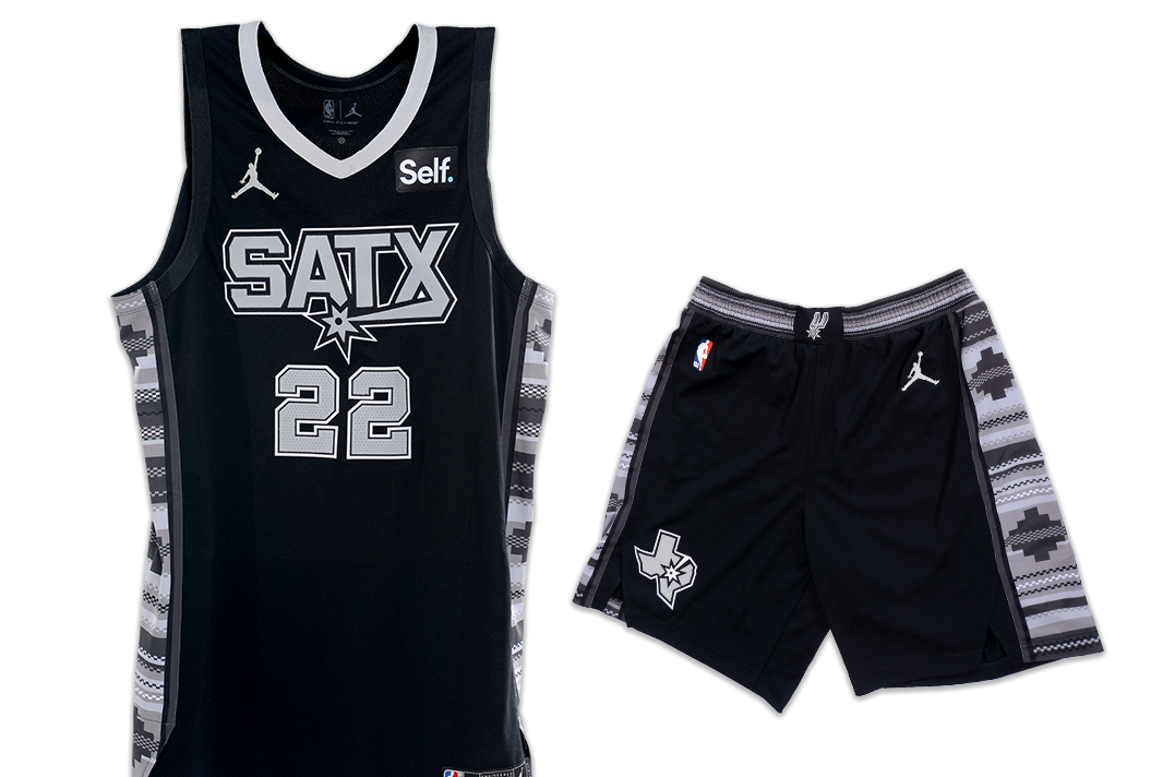Could these be the Spurs' new throwback jerseys