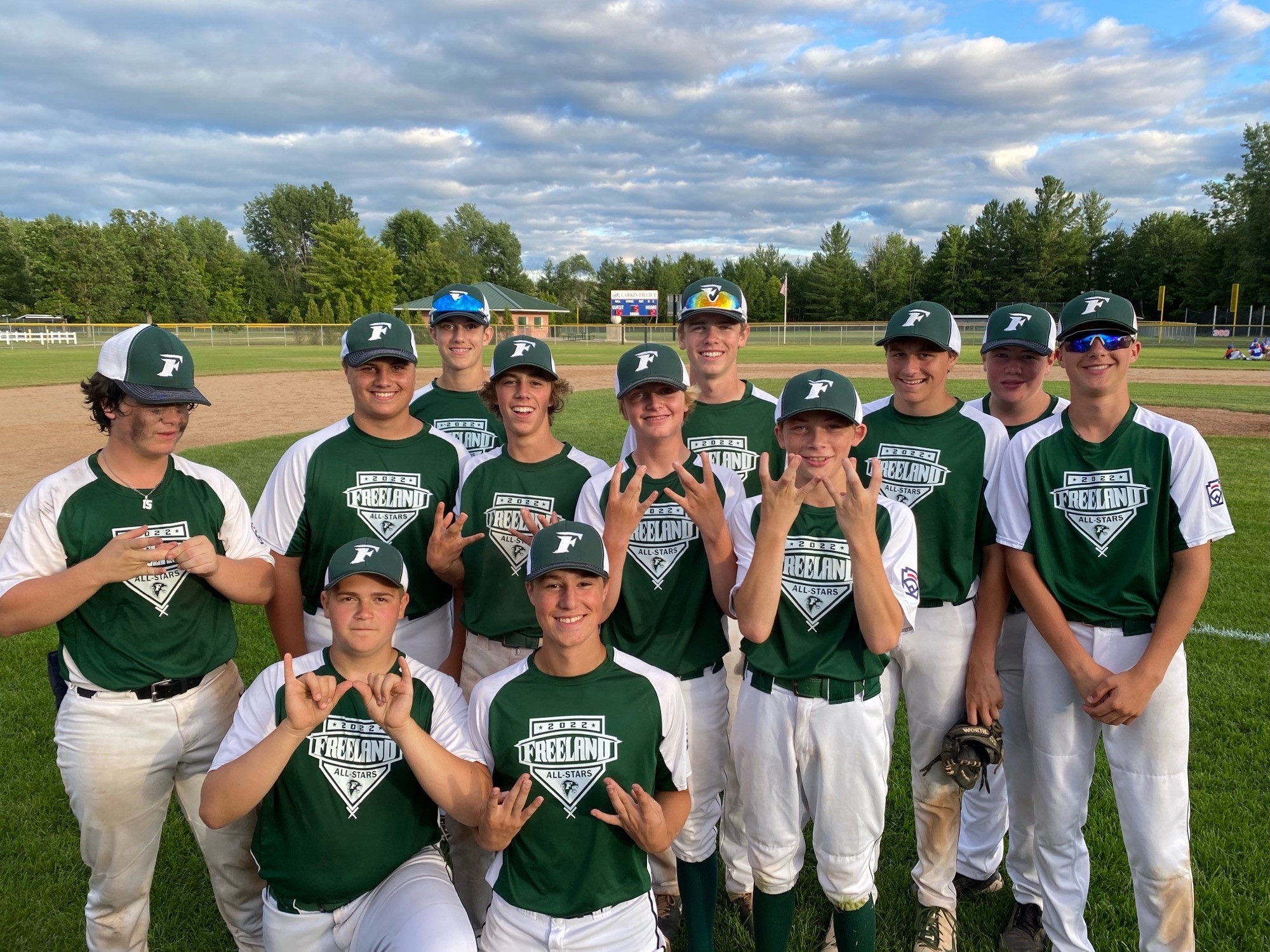 Freeland routs Midland in Junior League district opener