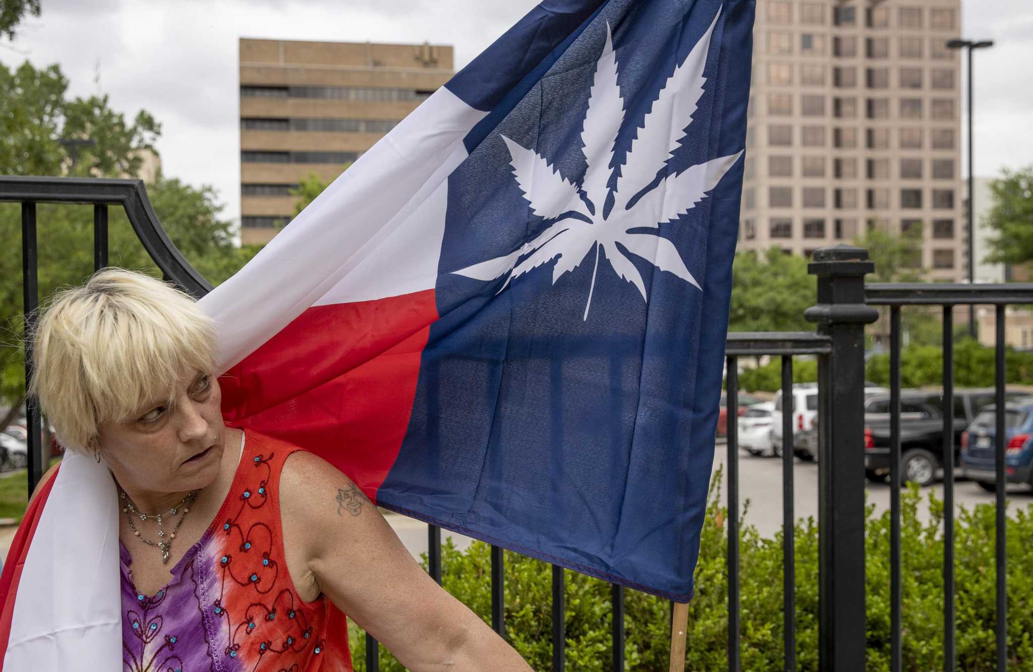 Taylor: Truth of CBD; how getting stoned is legal in Texas - Vimarsana News
