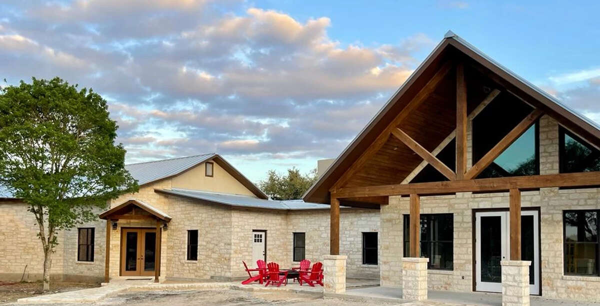 The $21 million Highveld Ranch is now for sale in Real County.