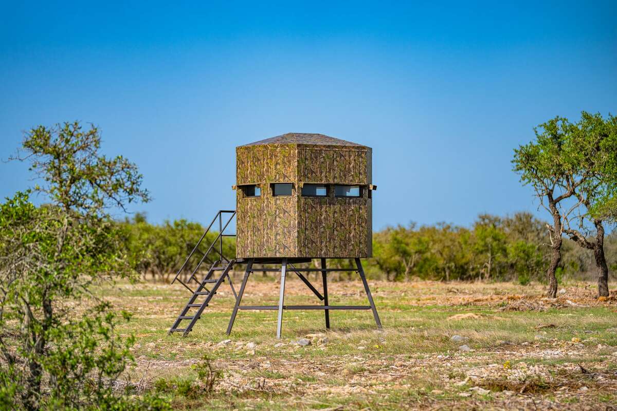 The $21 million Highveld Ranch is now for sale in Real County.