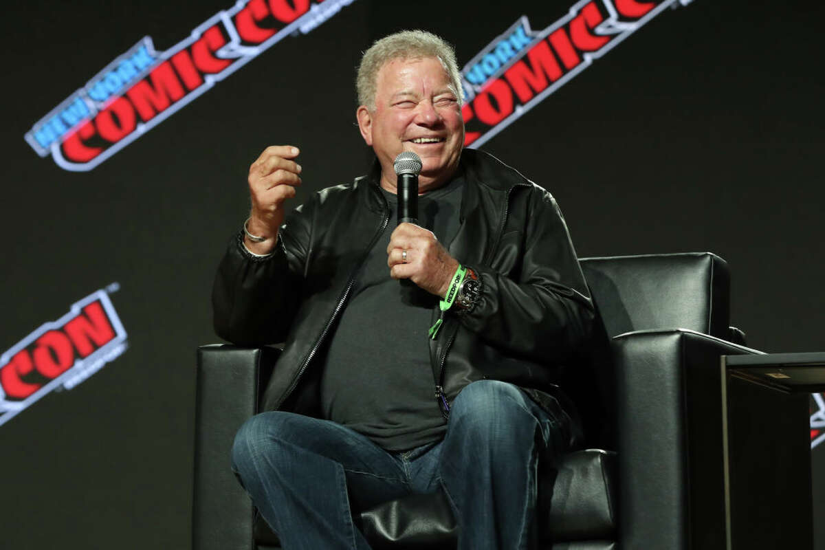 William Shatner left his wallet at a fruit stand in Gilroy, Calif. He reportedly bought cherries and corn before leaving his wallet behind.