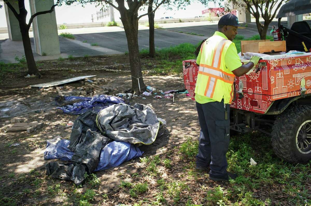 I-45 expansion is paused, but residents are still being displaced