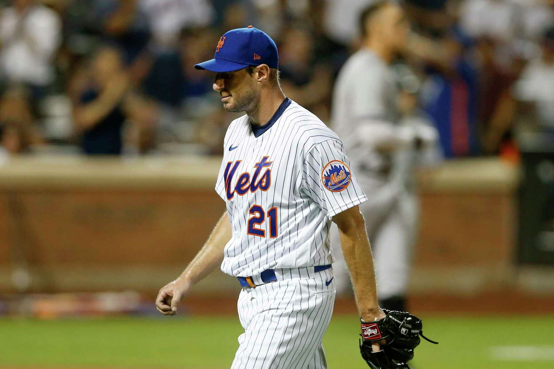 Max Scherzer booed by Mets fans in return to New York