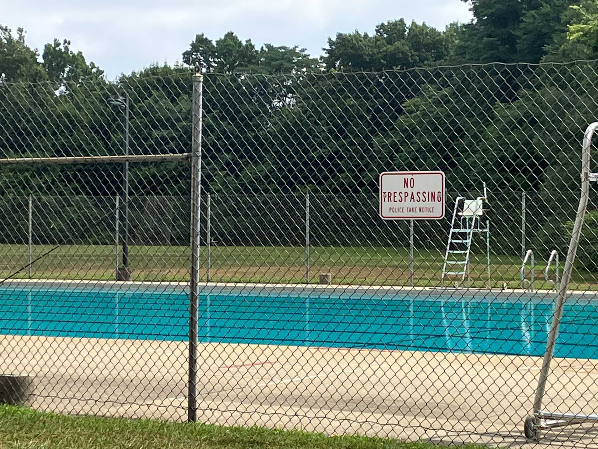 Police: Teen drowns after group breaks into CT pool after hours - Vimarsana News