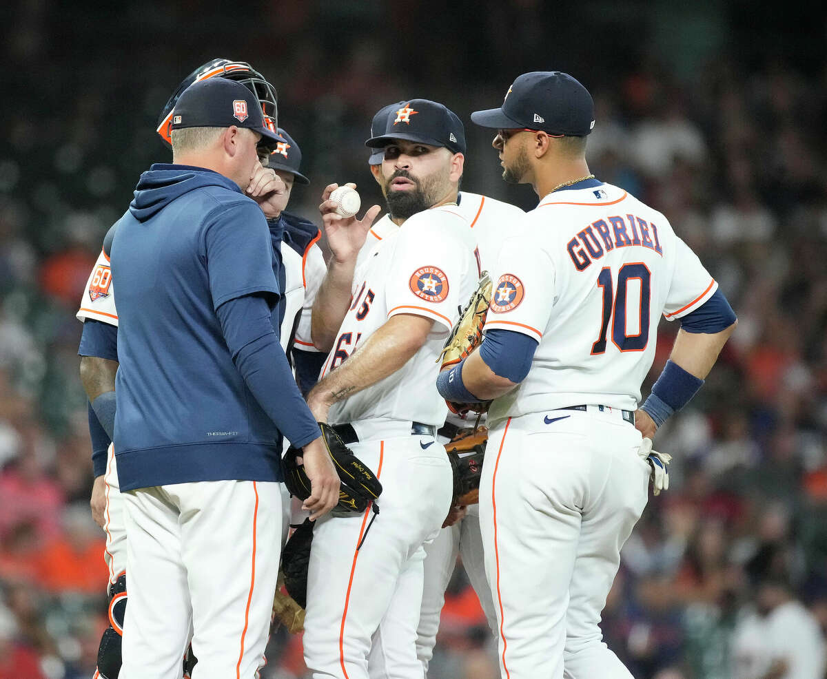 Houston Astros José Urquidy stellar in start before deadline