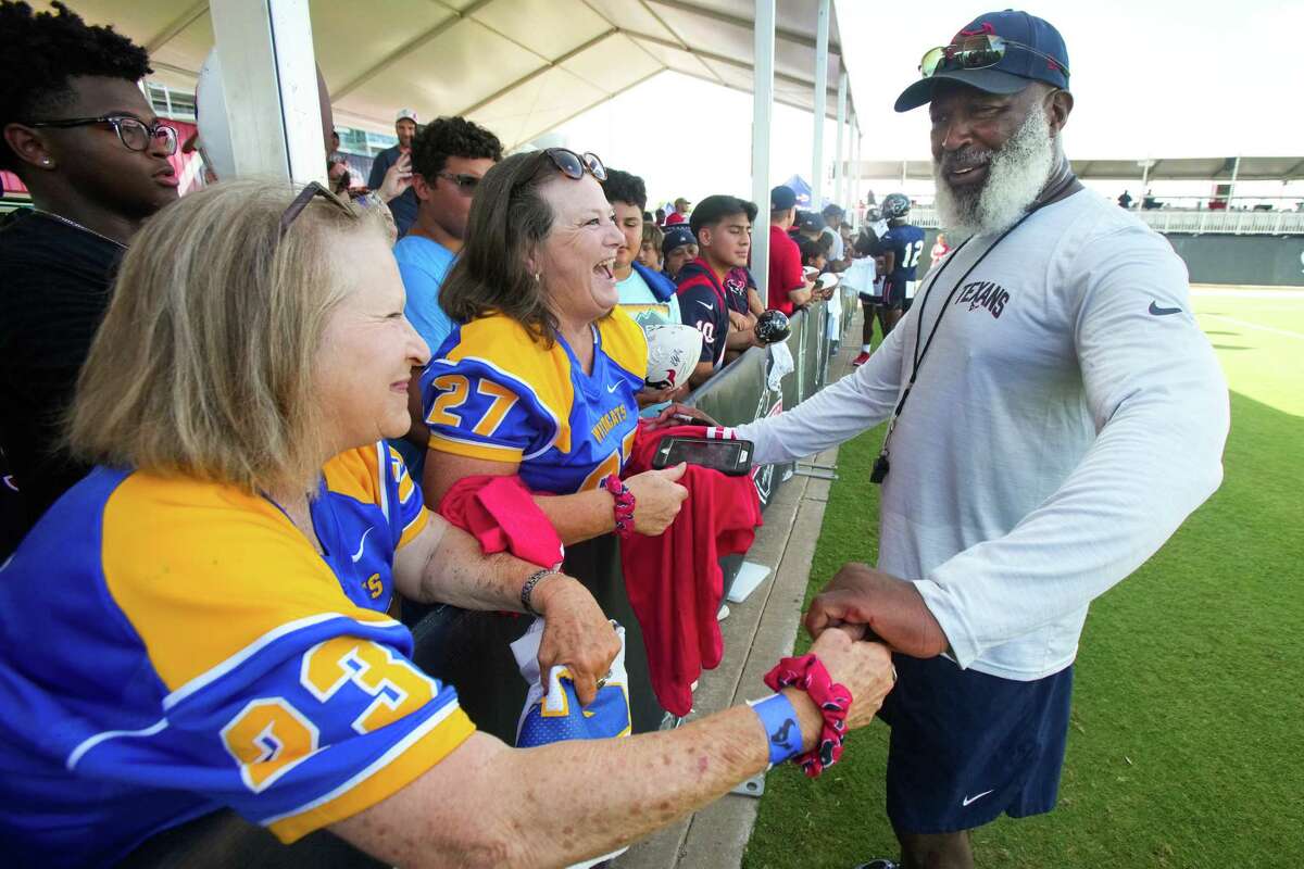 Texans eager to get home to see family and help with rebuilding efforts -  NBC Sports