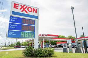 Exxon, Chevron defy expectations with blowout Q3