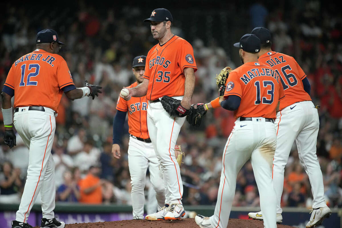 Houston Astros Dominate Robbie Ray, Seattle Mariners Again