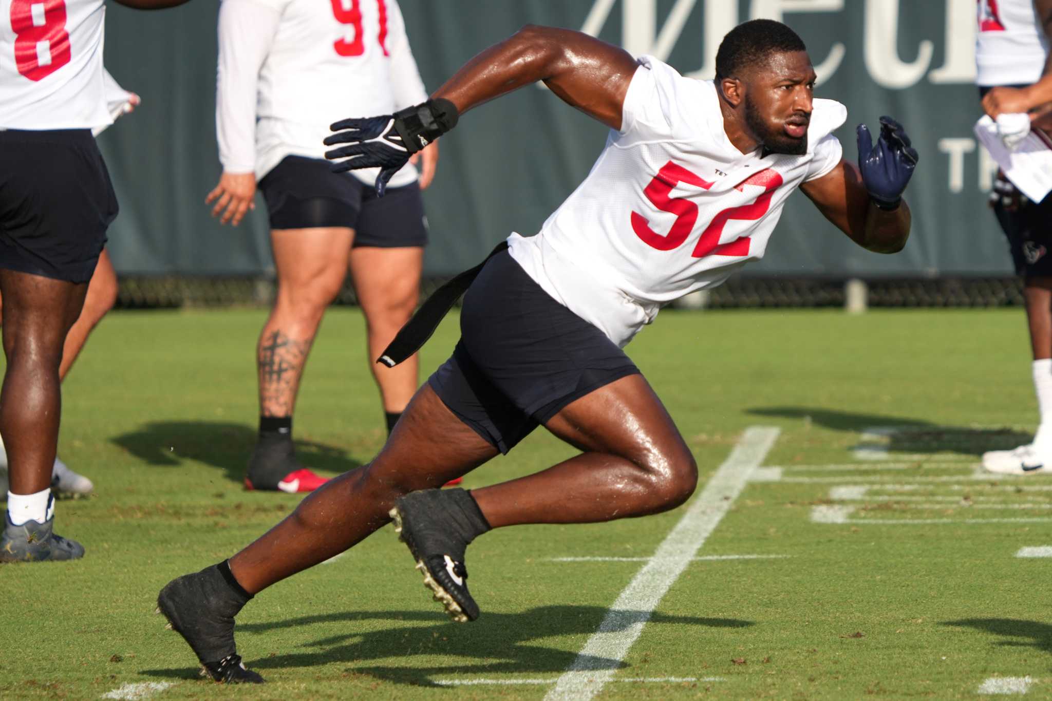 Jonathan Greenard on his foot injury, learning new skills and the free  agency signings the Texans made for our D-Line. : r/Texans