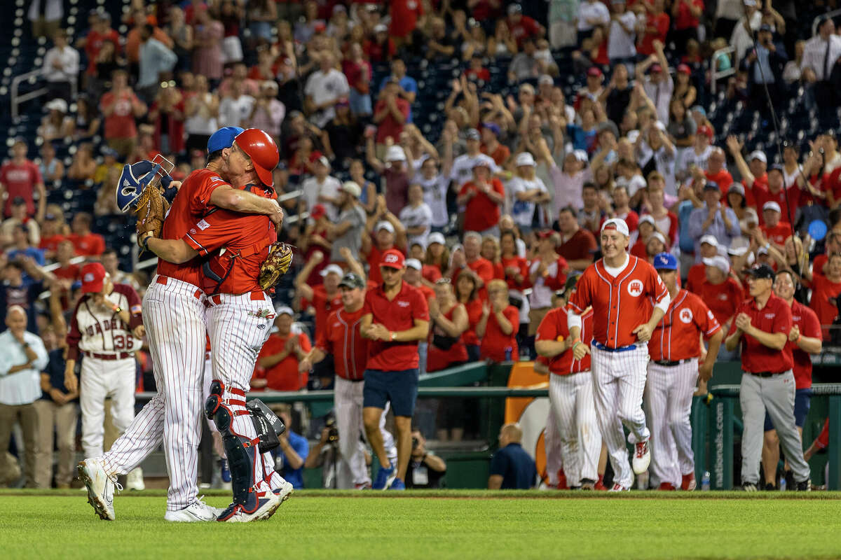 Home plate ad at Angels-Cardinals game reminds St. Louis it lost its  football team 