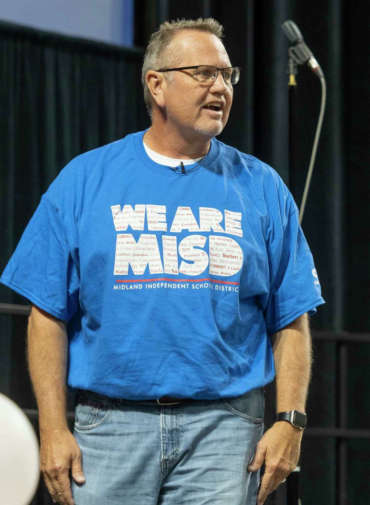 MISD board president Bryan Murry congratulates Midland ISD teachers and staff 08/01/2022 at the 2022-2023 Convocation in the Chaparral Center. Tim Fischer/Reporter-Telegram