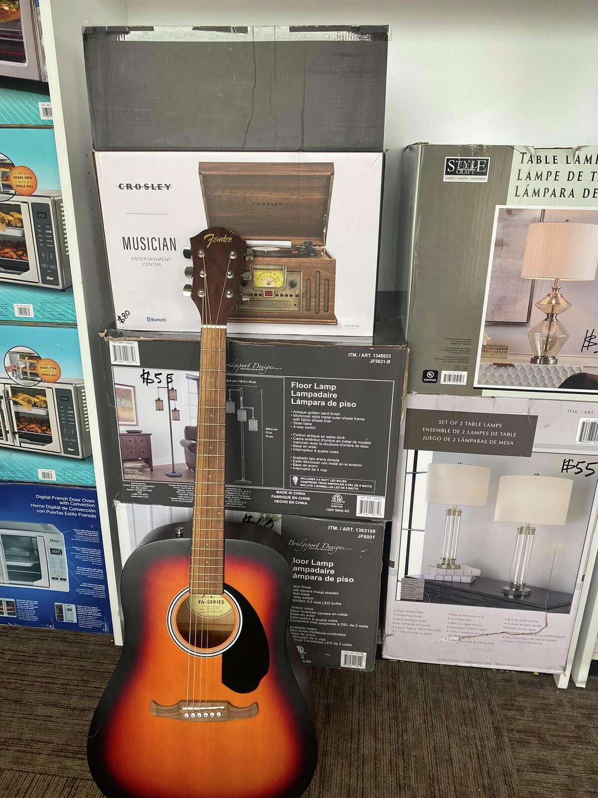 New ‘Deals and Steals’ discount store opens in Deer Park