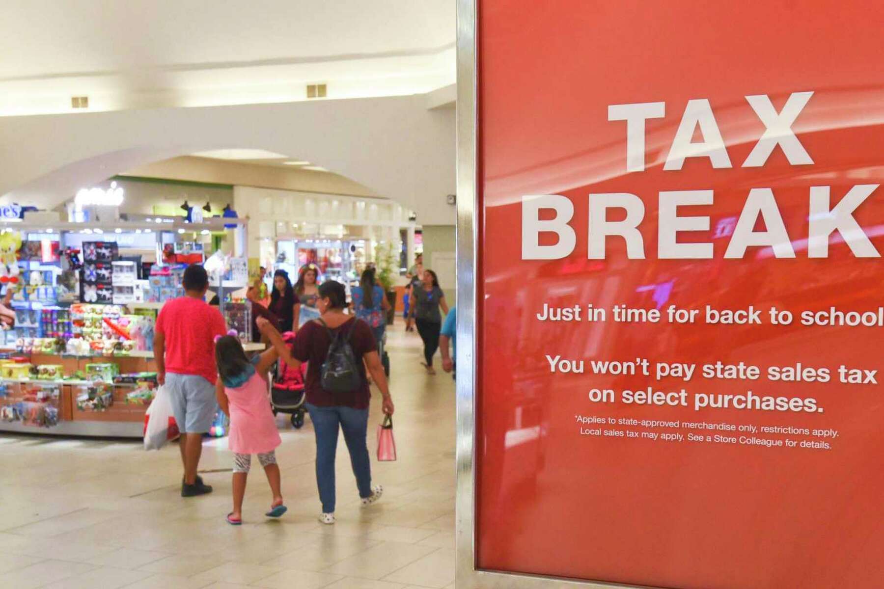 Texas tax-free weekend starts Friday: 5 things to know