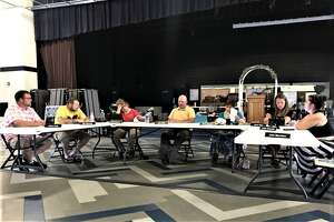KND school board approves $200K furniture bid