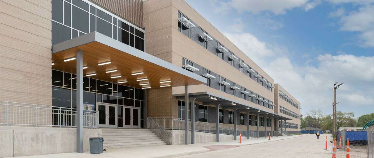 Ongoing construction at Bellaire High School’s $141.5 million project is expected to be completed by the end of 2022.