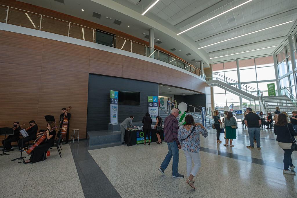 New Stratford High School auditorium going to be a hot ticket