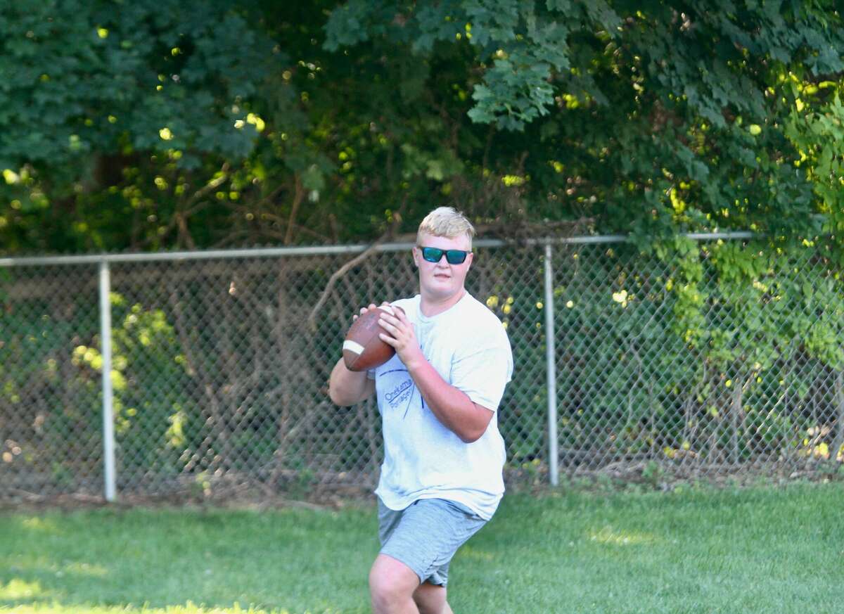 Onekama football prepares for 2022 opponents