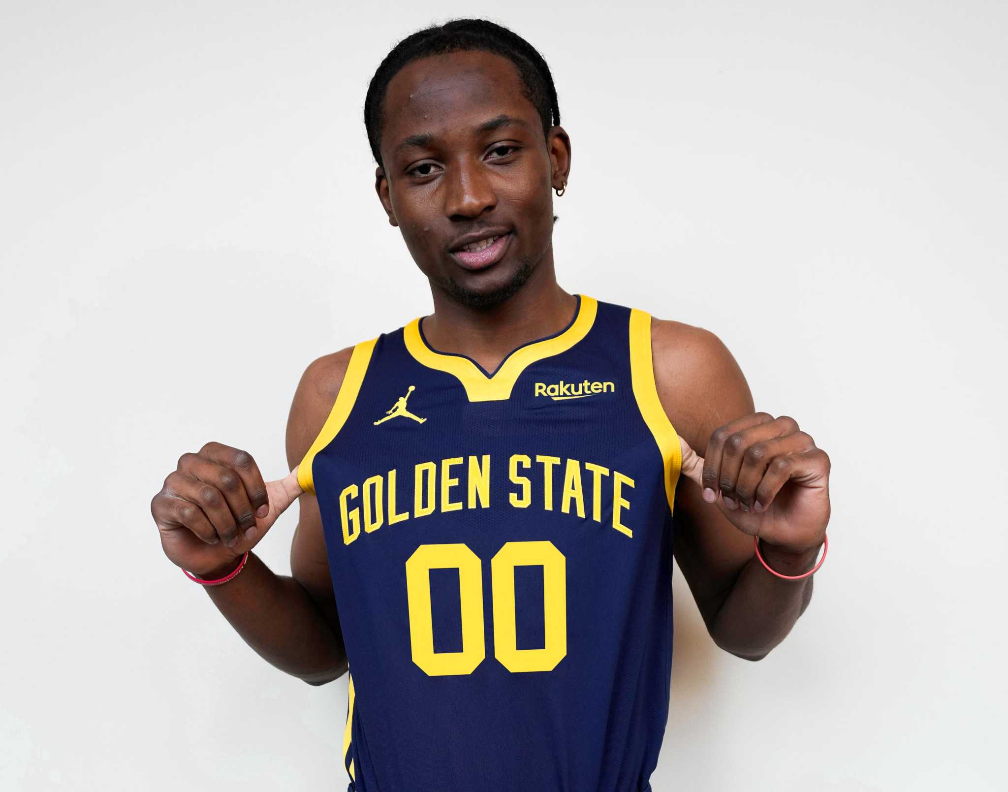 Golden State Warriors jerseys resemble those of Cal, Michigan