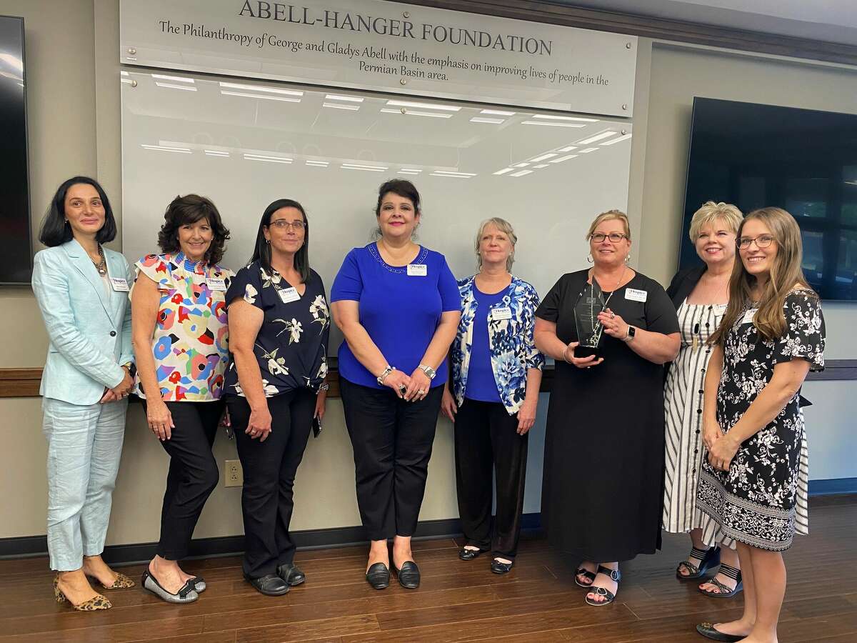 The Abell-Hanger Foundation awarded its Abell Innovation Award this year to Hospice of Midland. 