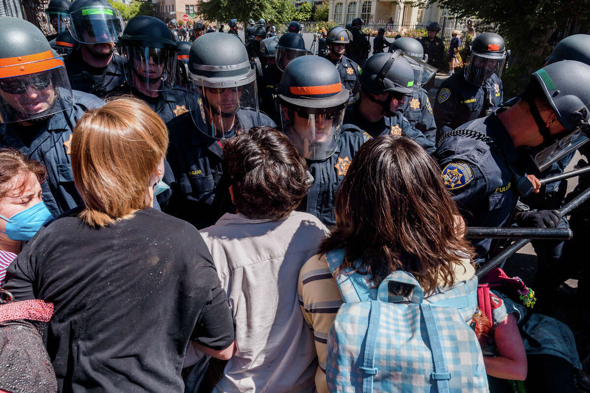 Cal pauses construction at People's Park due to 'violence'