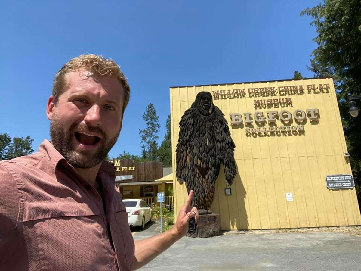 Outside the Bigfoot Museum in Willow Creek.
