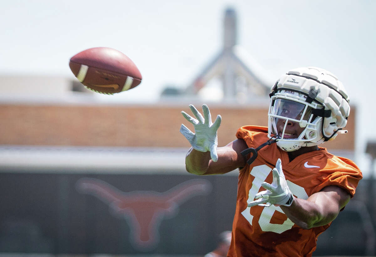 Texas football: Takeaways from Day 1 of training camp