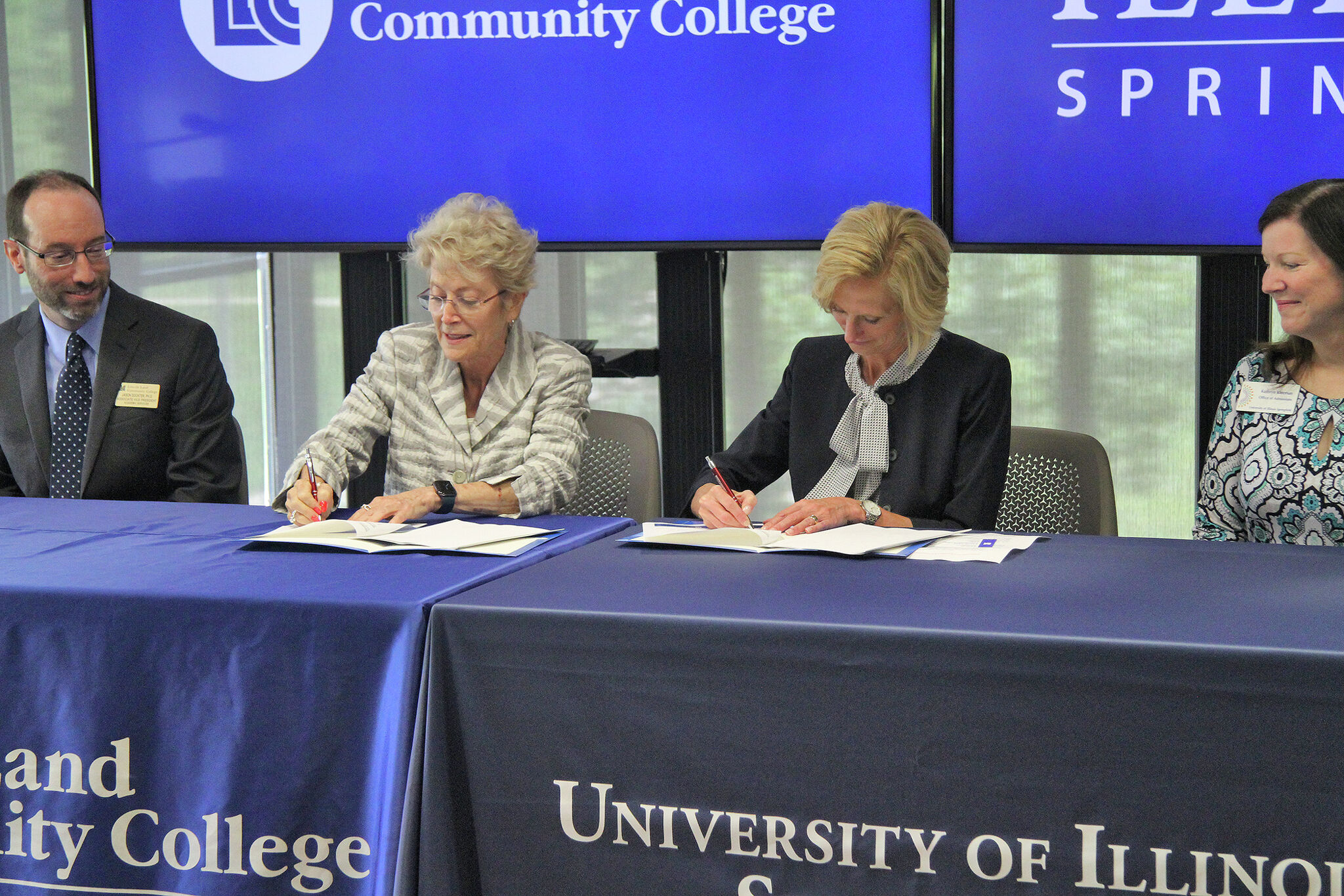LLCC, UIS strengthen transfer admission agreement - Vimarsana News