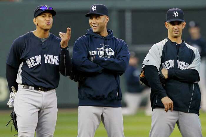 Which former Yankees are headed to playoffs this October? 