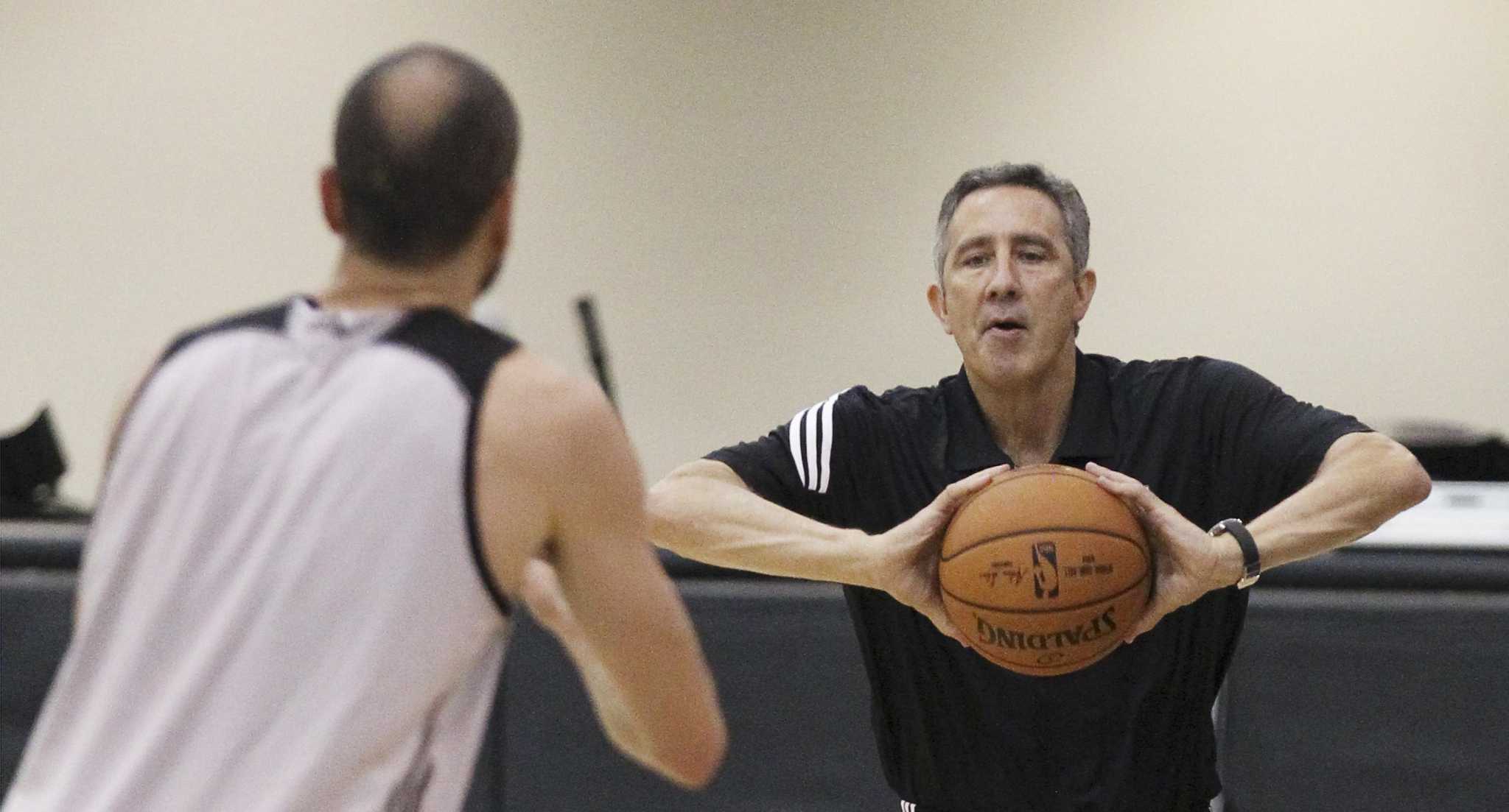 As Chip Engelland departs, Spurs turn a page